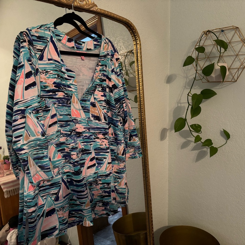 Lilly Pulitzer Justina tunic in Multi Pier Pressure